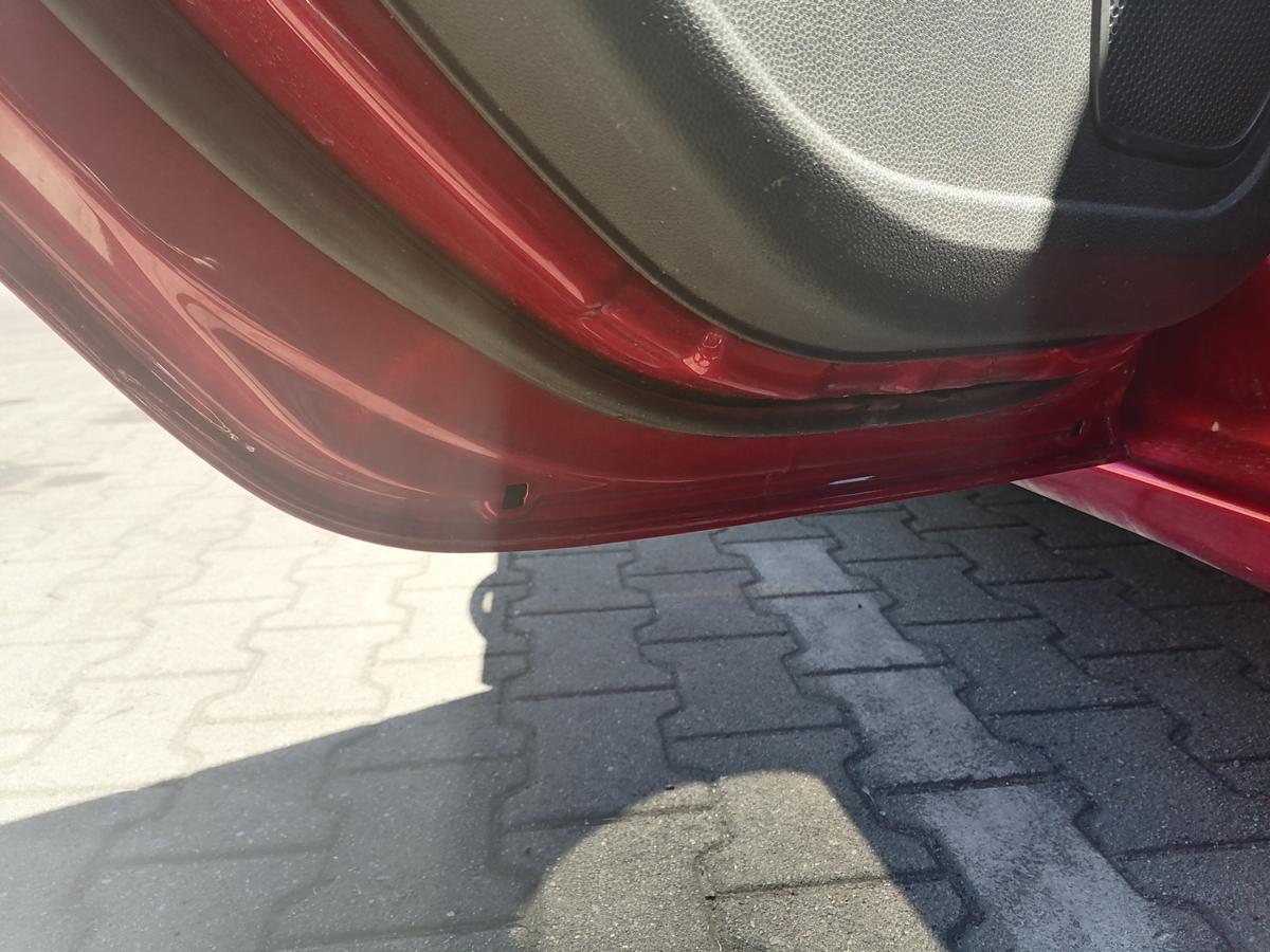 Ford Fiesta JA8 original T&uuml;r hinten links Candy Rot Rohbau Bj.2017